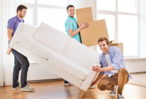 Moving van service for Chelsfield home moves