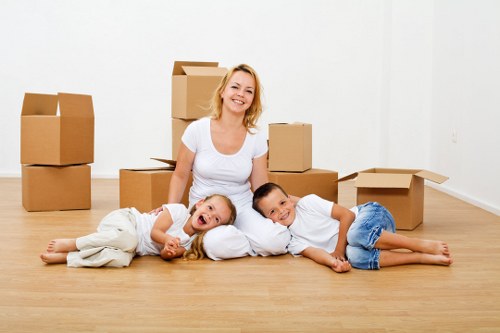 Local removals team planning a move in Chelsfield