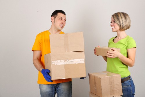 Household and business moving help in Chelsfield